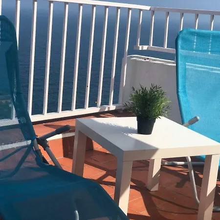 Sunandbed Atico Faro Apartment